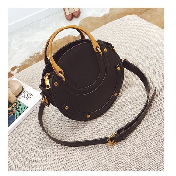 Black Leather Circle Bag - Crossbody Small Leather Bag - Round Shoulder Bag - Picture 6 of 9
